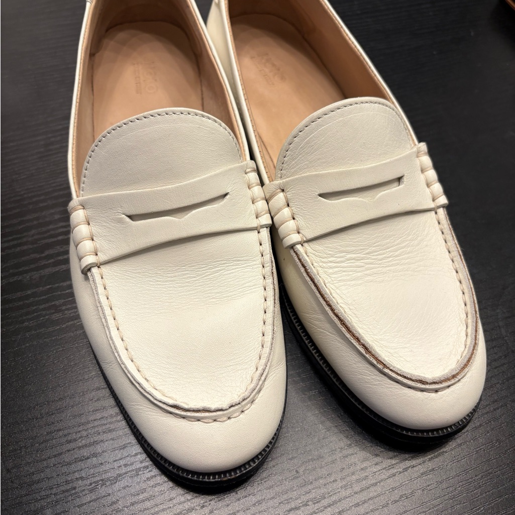 Koio Cream Leather Loafers (Women’s 38)